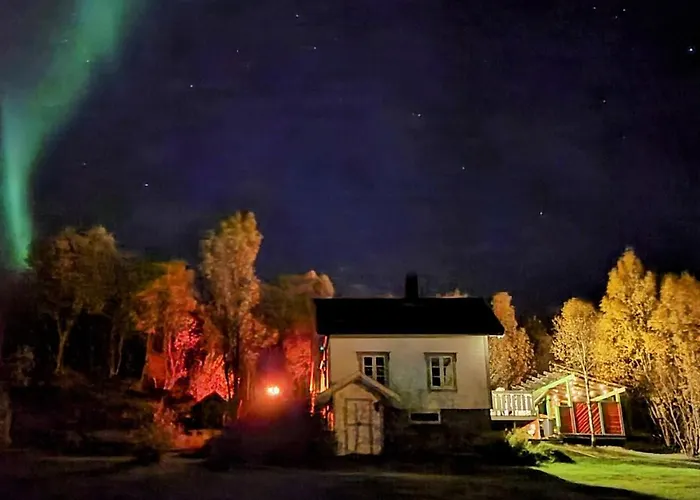 Magic On Senja, Atmosphere Like A Fairytale Botnhamn